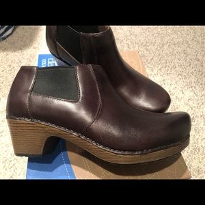 Dansko Marilyn Pull Up Clog